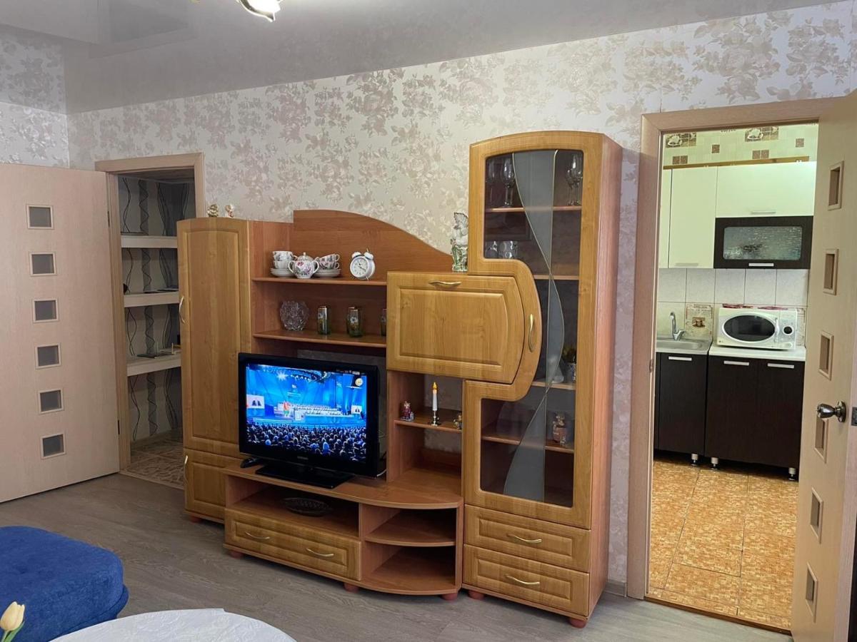 Apartment On Kommunisticheskaya, 14 Polatsk Exterior photo